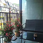 Cozy Apartment Ljubljana With Free Parking And Balcony