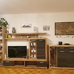 Cozy Apartment Ljubljana With Free Parking And Balcony